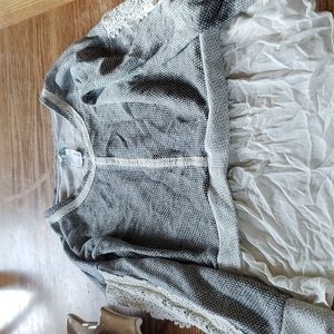 Medium Maurices sweater. New with tags